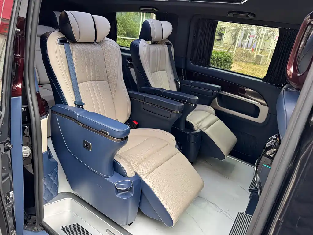 MERCEDES-BENZ V CLASS