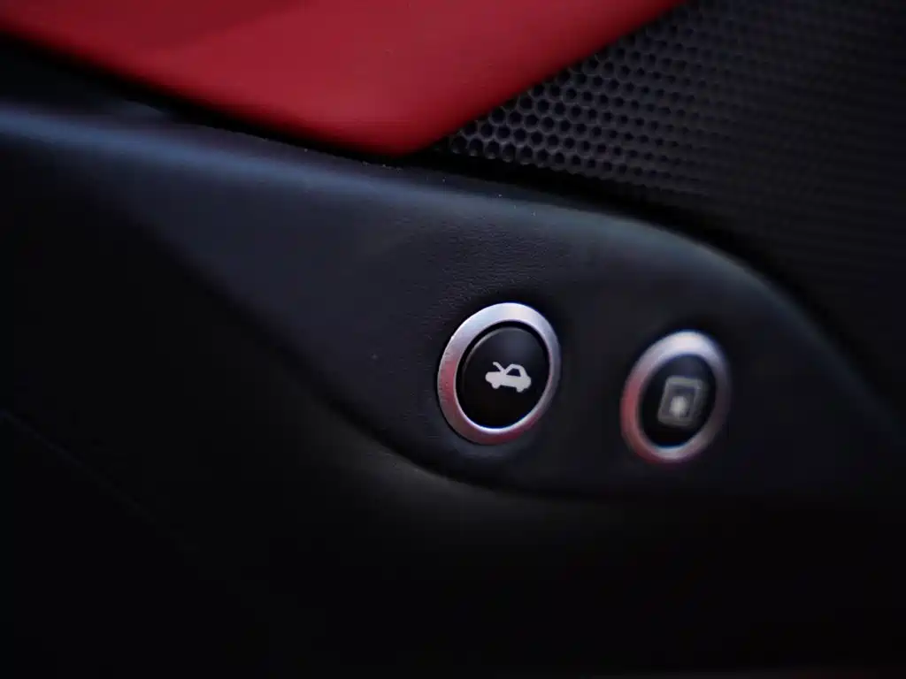 Ferrari 488 — миниатюра 23