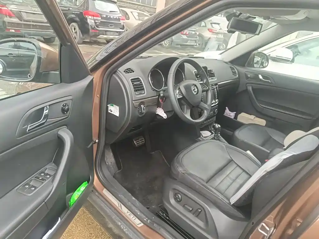 Skoda Yeti — миниатюра 16