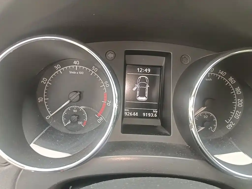 Skoda Yeti — миниатюра 12