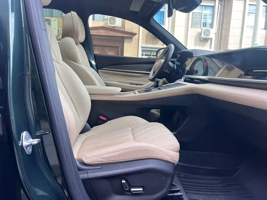 Geely Xingyue L — миниатюра 14