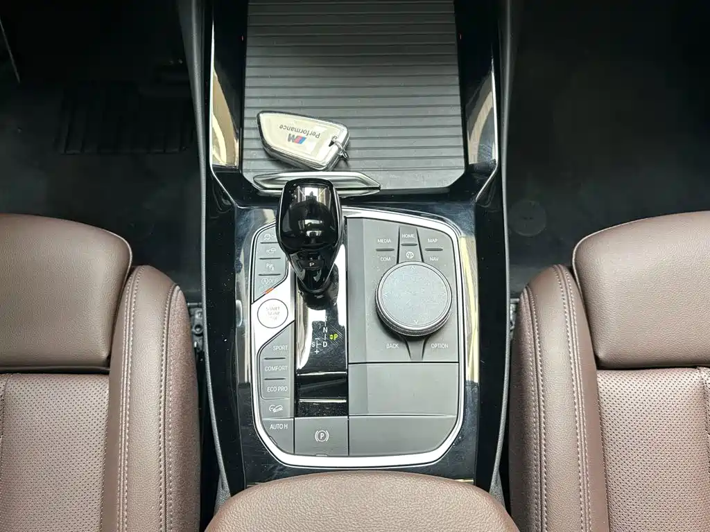 BMW X3 — миниатюра 15