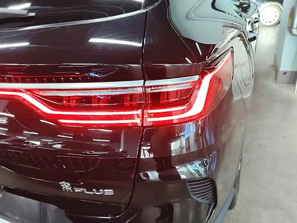 BYD PLUS New Energy — миниатюра 8