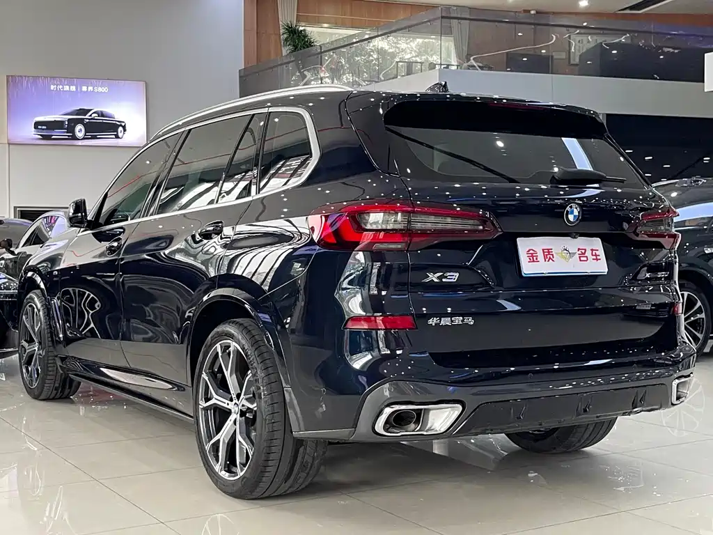 BMW X5 2022 xDrive 40Li M Sport