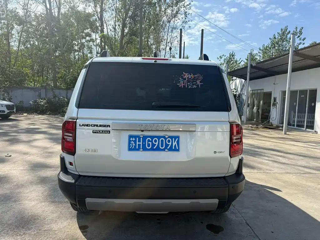 Toyota Prado — миниатюра 8