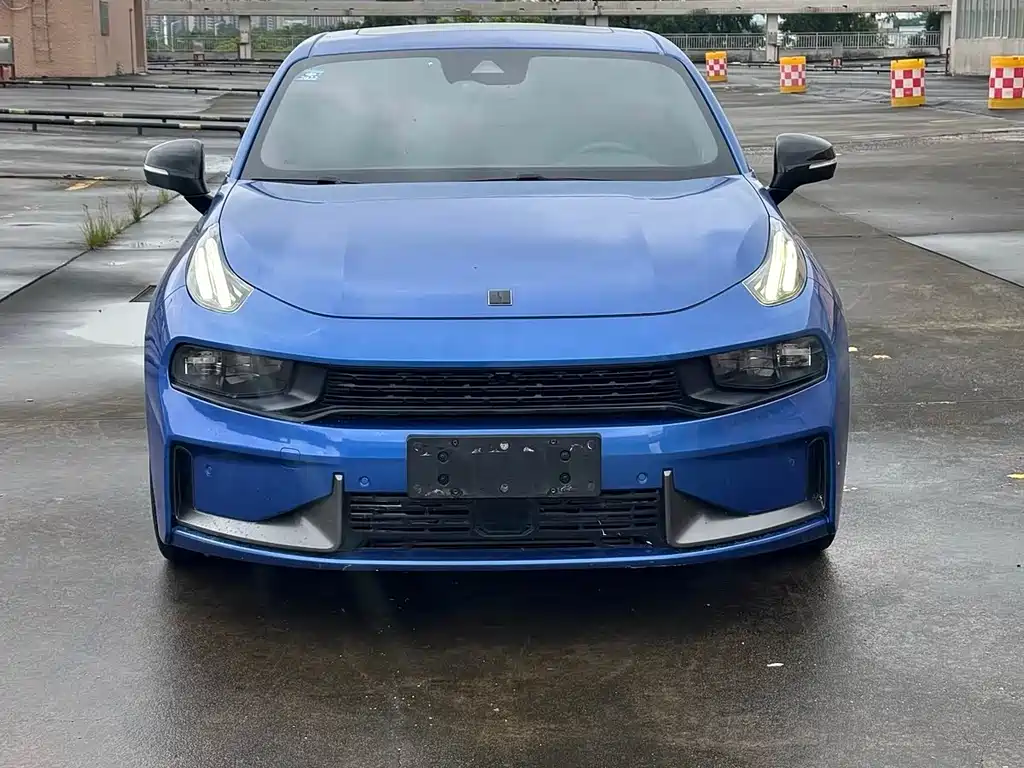 Lynk & Co 03 — миниатюра 2
