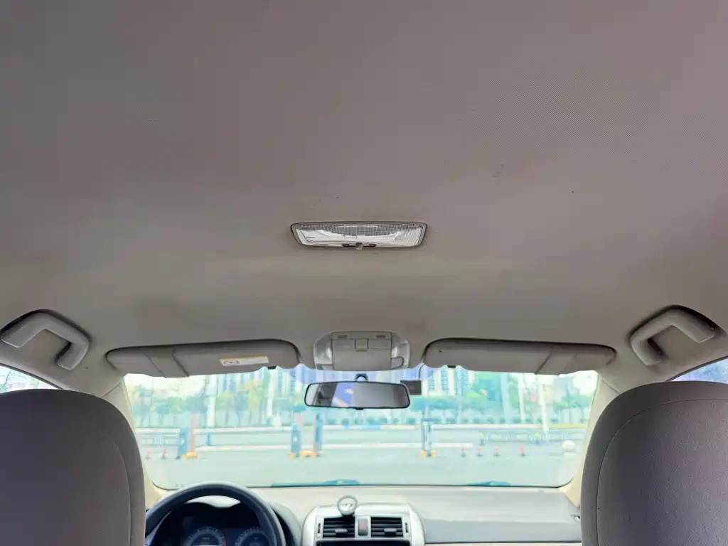 Toyota Corolla — миниатюра 14