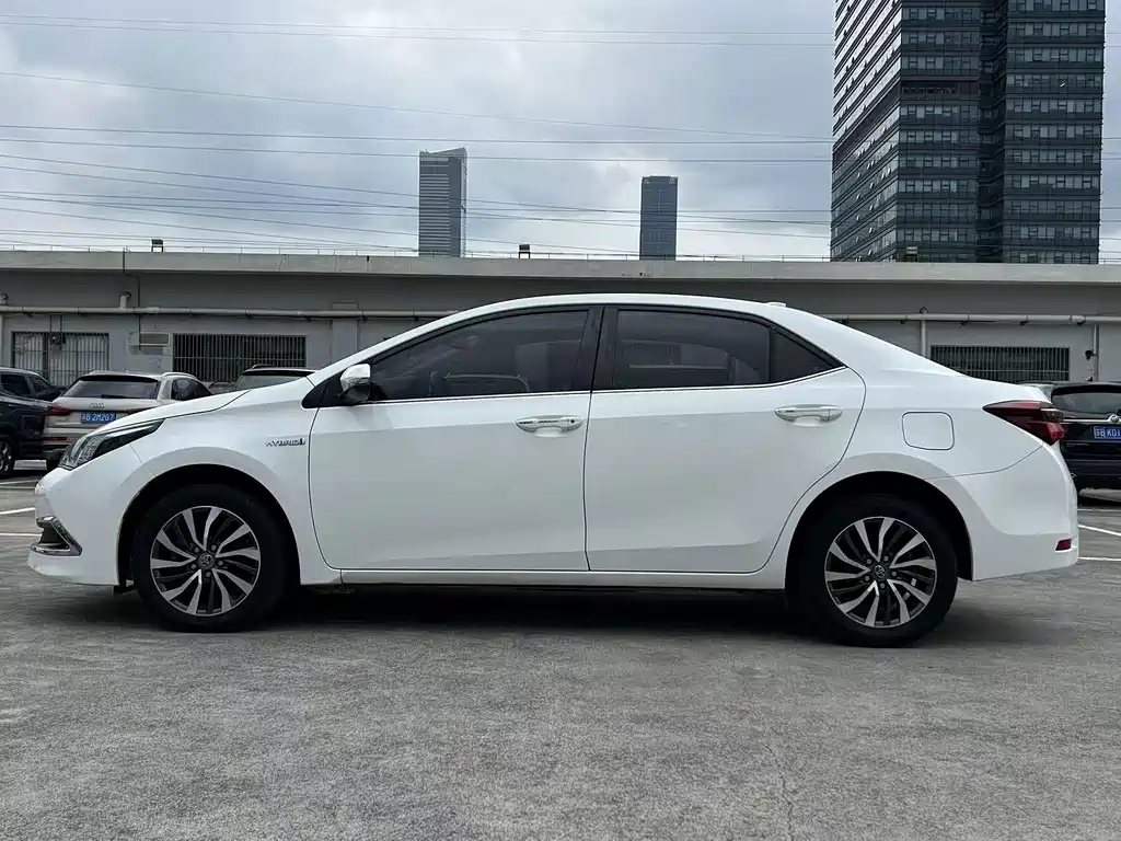Toyota Corolla — миниатюра 11