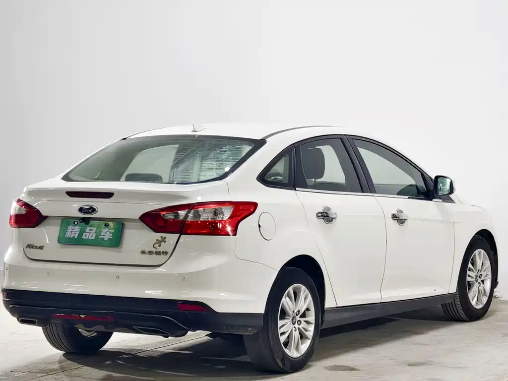 Ford Focus — миниатюра 4