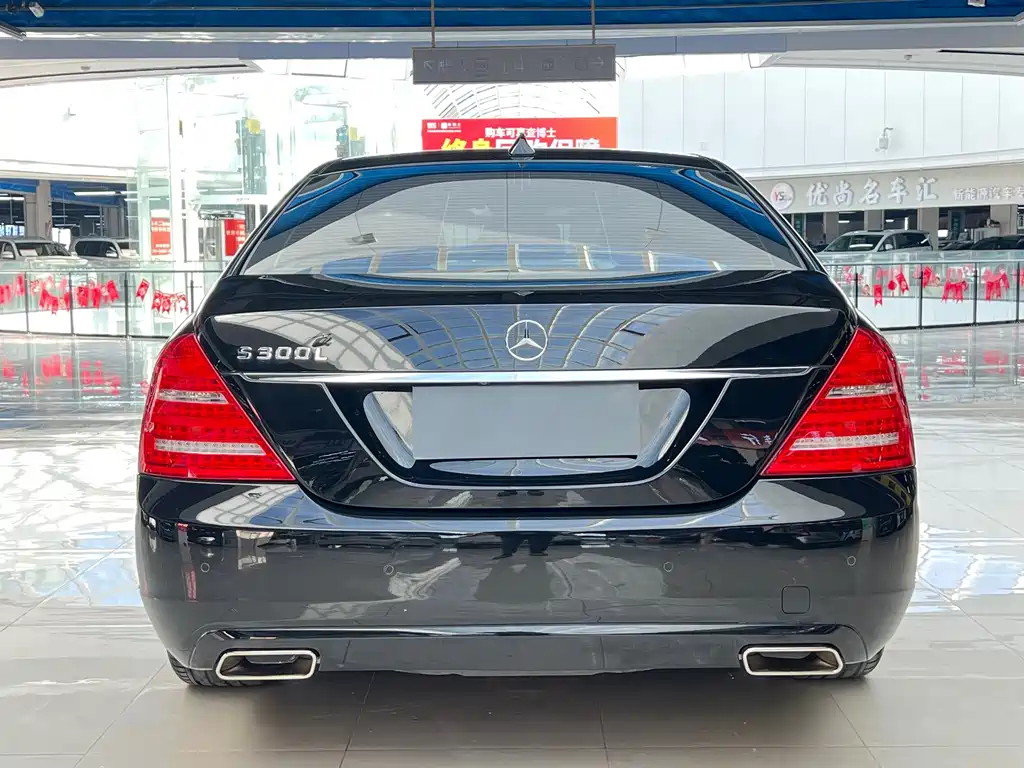 Mercedes-Benz S-Class — миниатюра 8