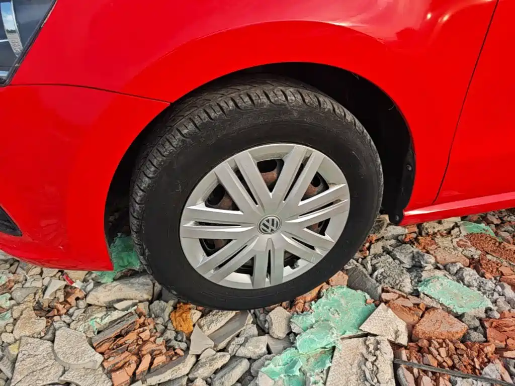 Volkswagen Polo — миниатюра 23