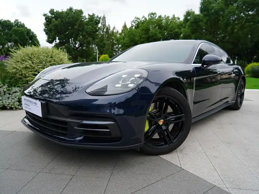 Porsche Panamera Hybrid