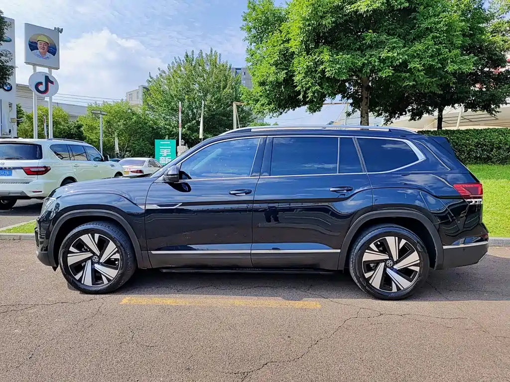 Volkswagen Teramont — миниатюра 3