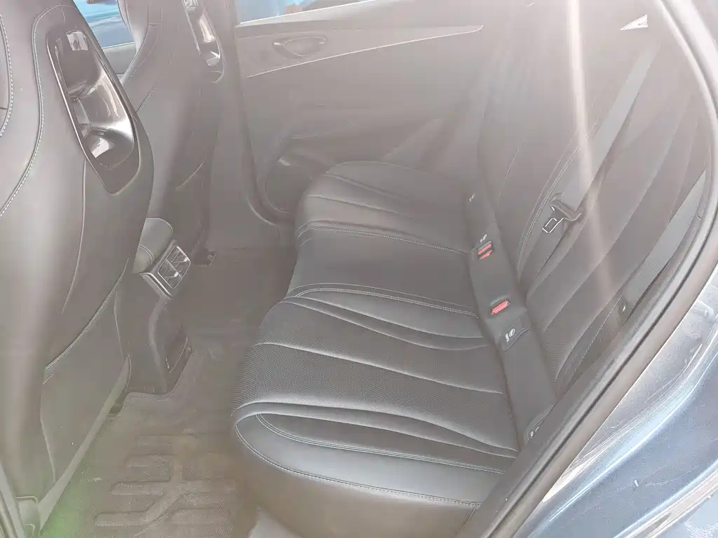 BYD SEAL 06 NEW ENERGY