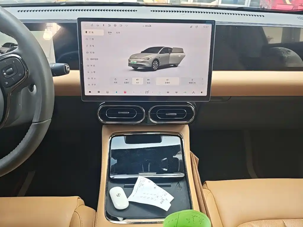 Leapmotor Leapmotor C01 — миниатюра 13