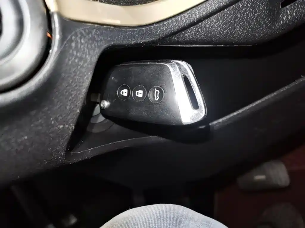 Baojun KiWi EV — миниатюра 9