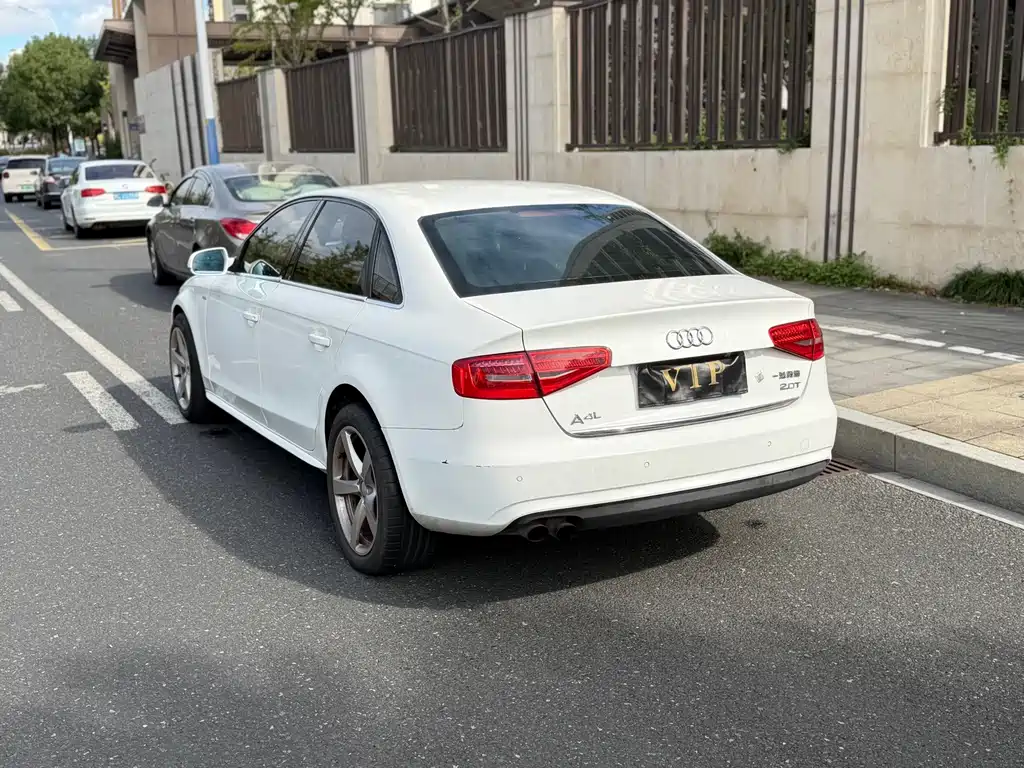 Audi A4L — миниатюра 21