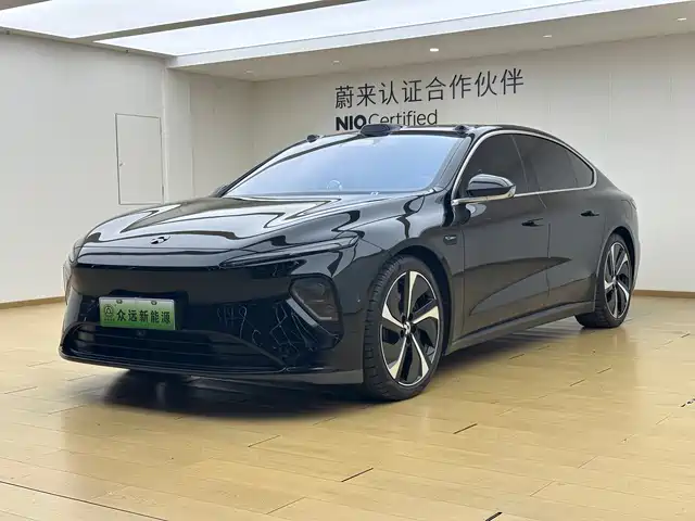NIO ET7