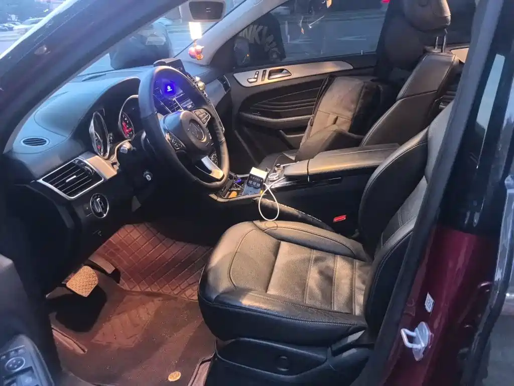 Mercedes-Benz GLE Coupe — миниатюра 16