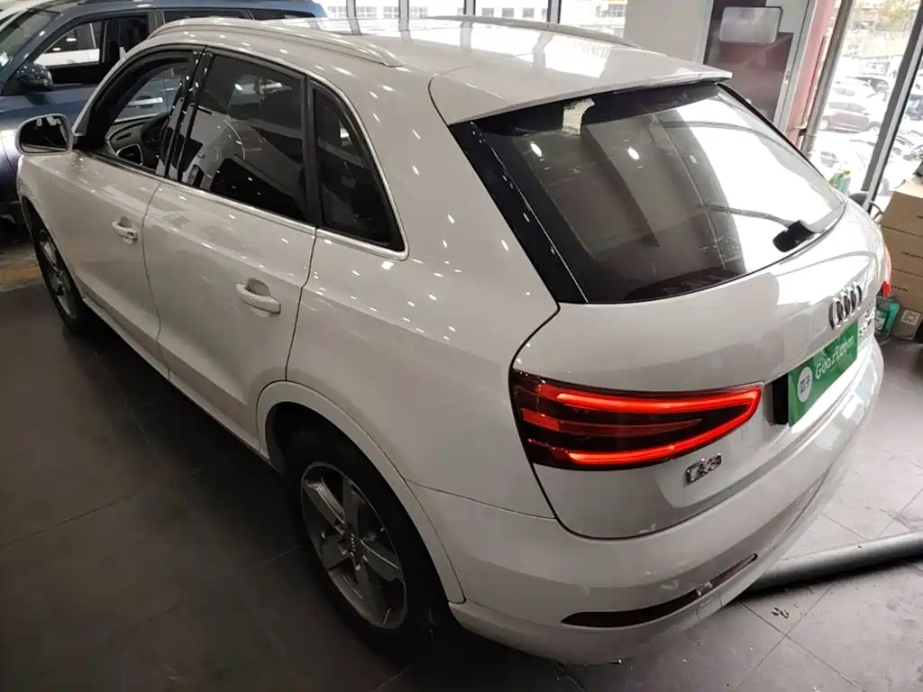 Audi Q3 — миниатюра 5