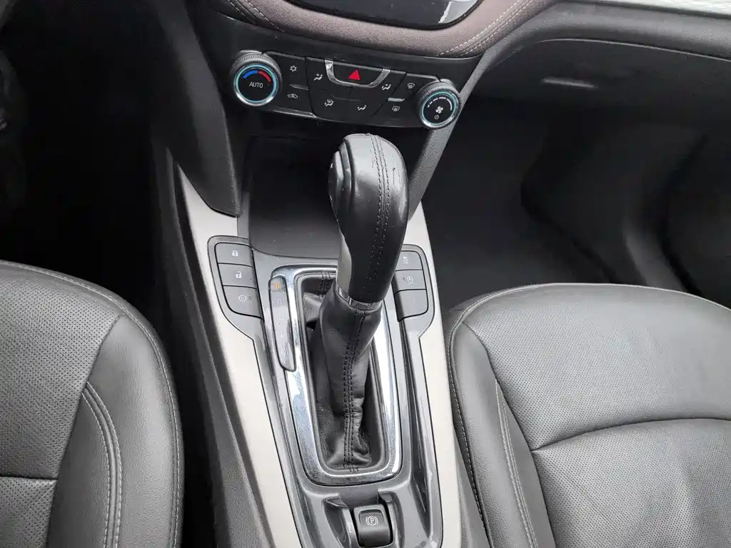 Chevrolet Malibu — миниатюра 13
