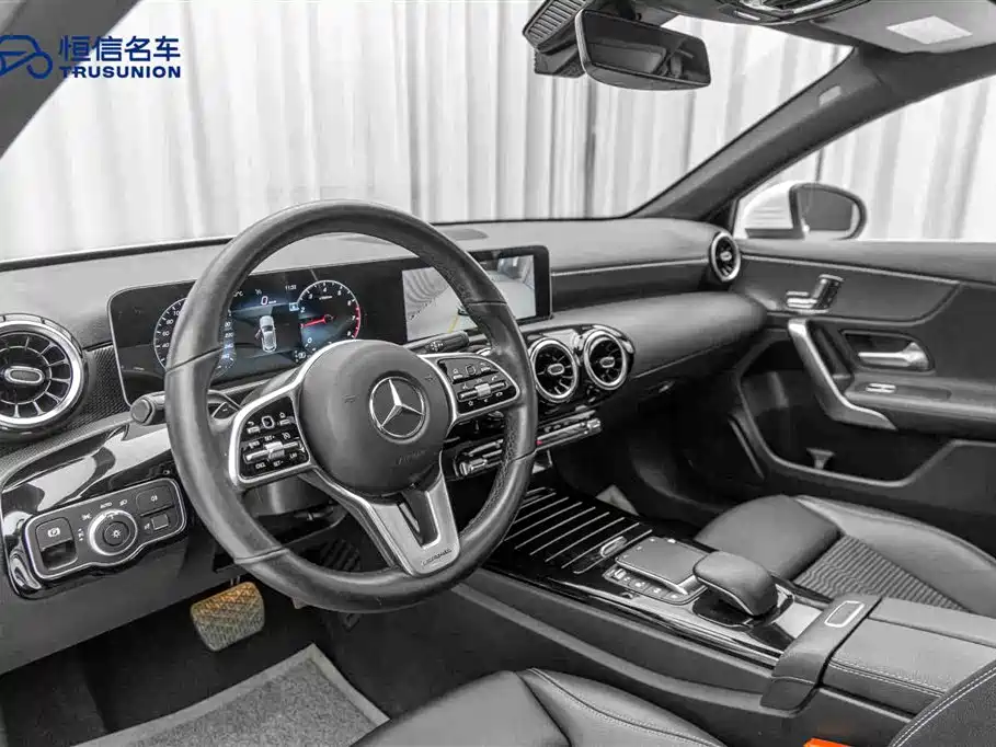 MERCEDES-BENZ A CLASS