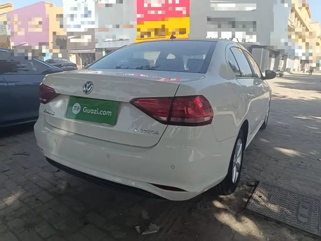 Volkswagen Lavida — миниатюра 7