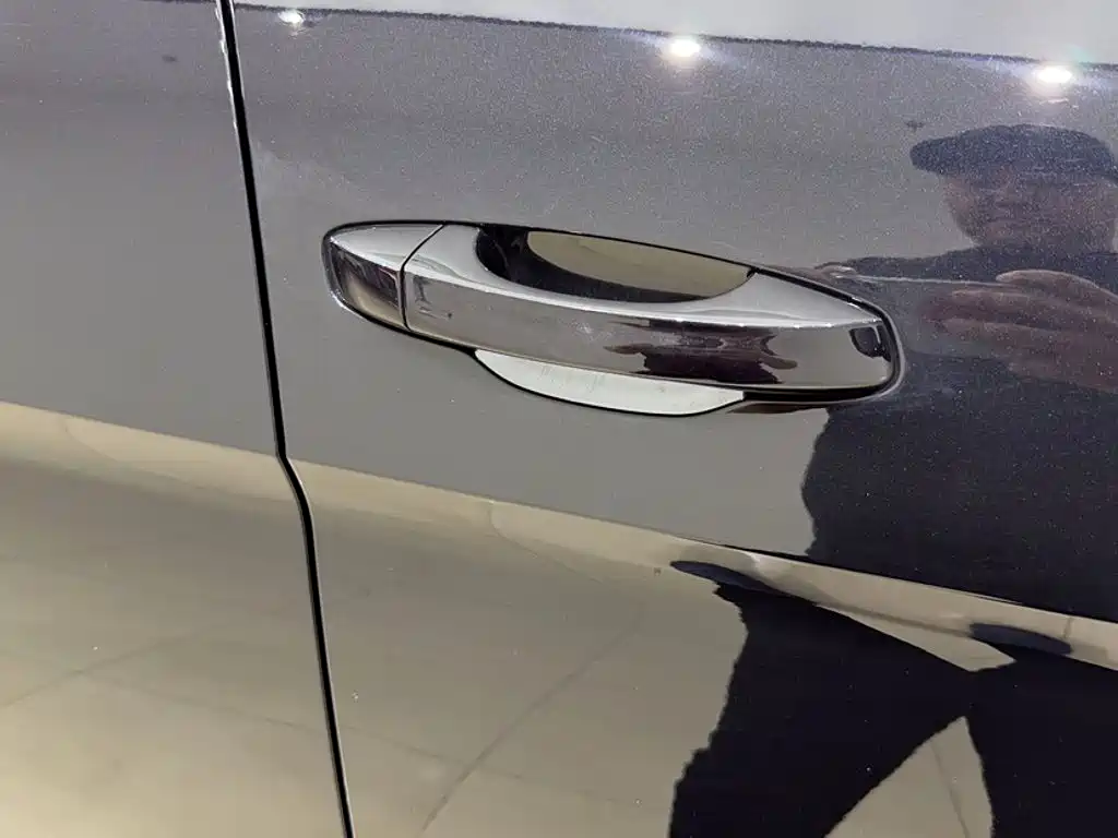 Volkswagen Teramont — миниатюра 15