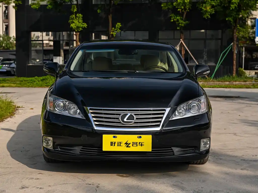 Lexus ES — миниатюра 2