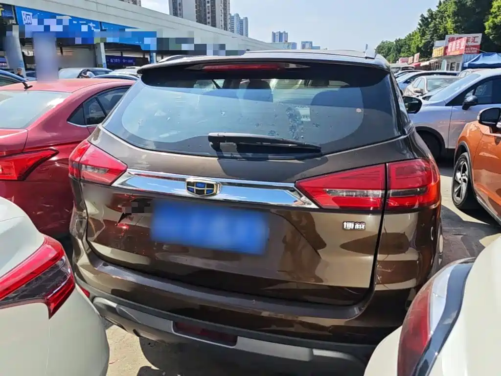 Geely Boyue — миниатюра 7