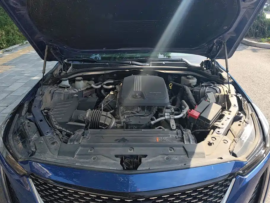 Cadillac CT5 — миниатюра 10