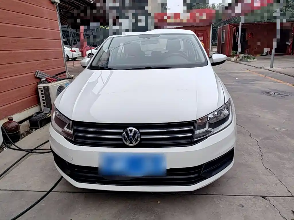 Volkswagen Santana — миниатюра 3