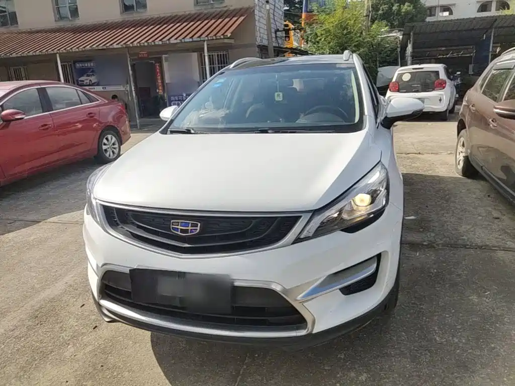 Geely Emgrand GS — миниатюра 3