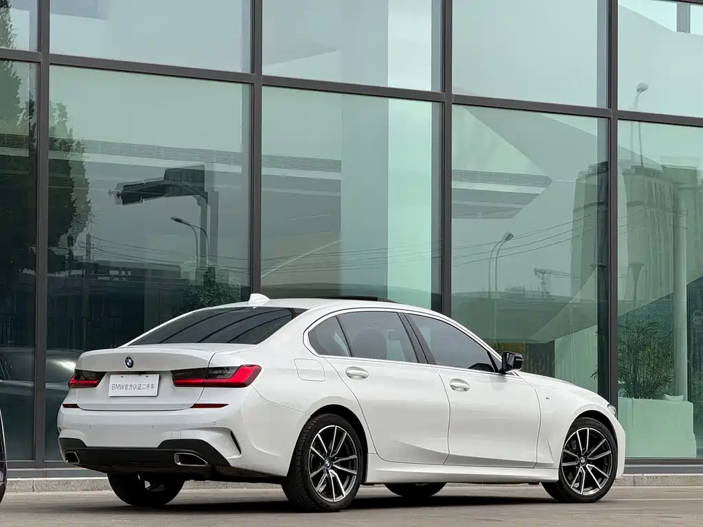 BMW 3 Series — миниатюра 22