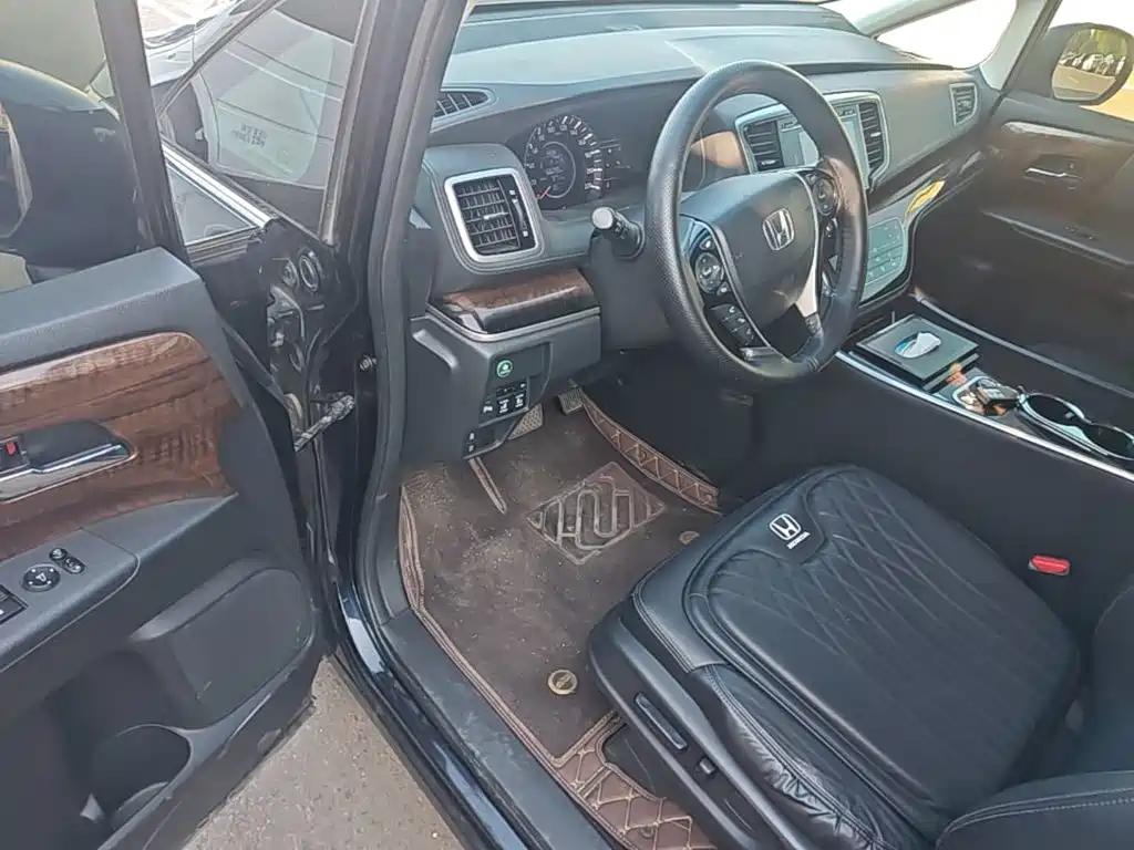 Honda Odyssey — миниатюра 16