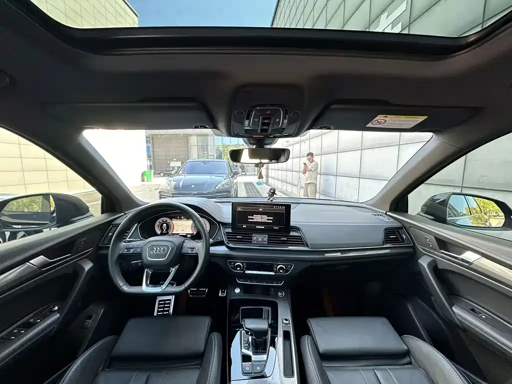 Audi Q5L — миниатюра 5