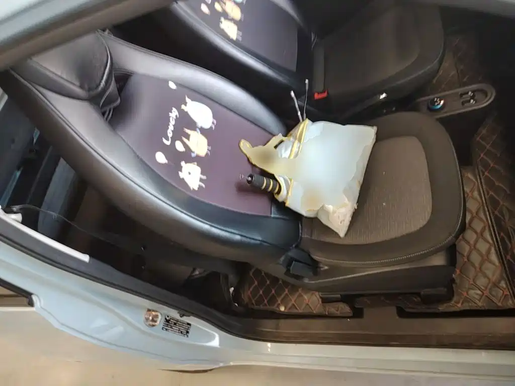 Wuling MINIEV — миниатюра 25