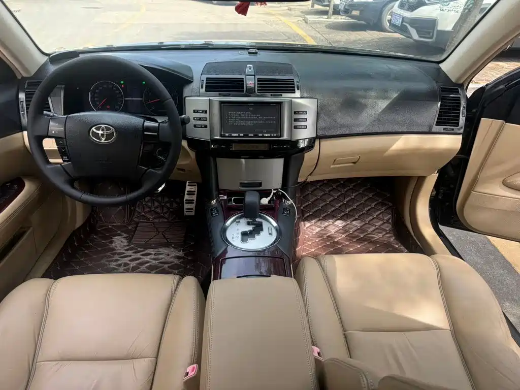 Toyota Reiz — миниатюра 9