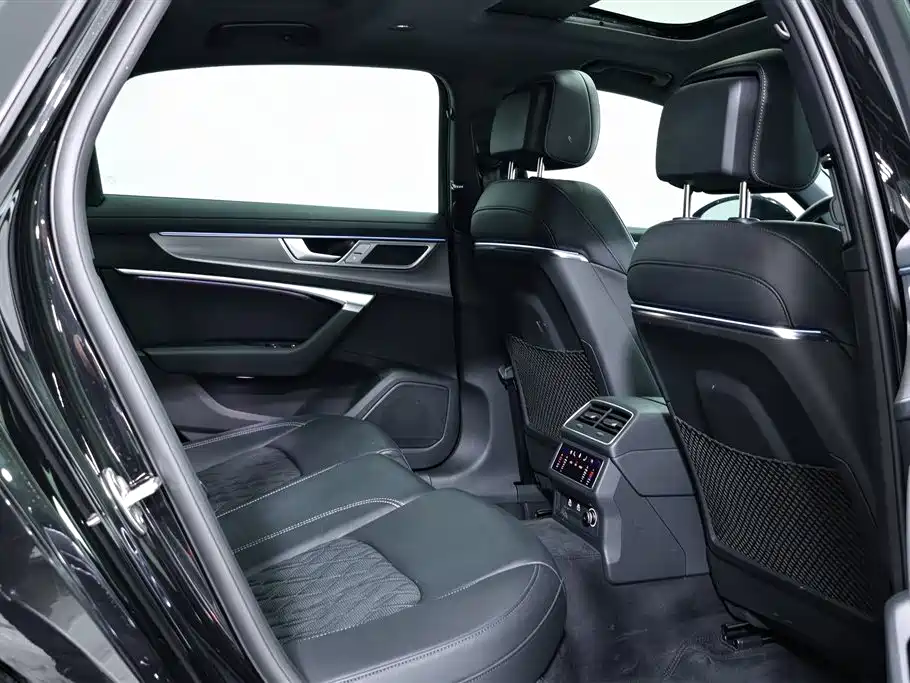 Audi A6L — миниатюра 6