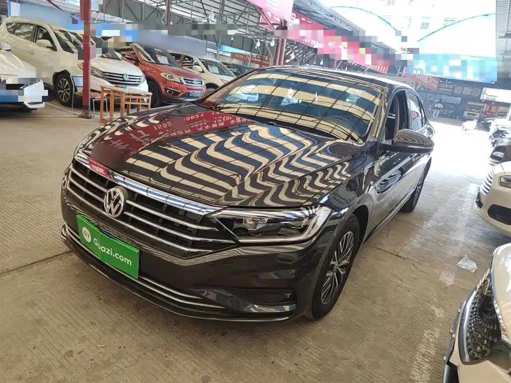 Volkswagen Sagitar 2021