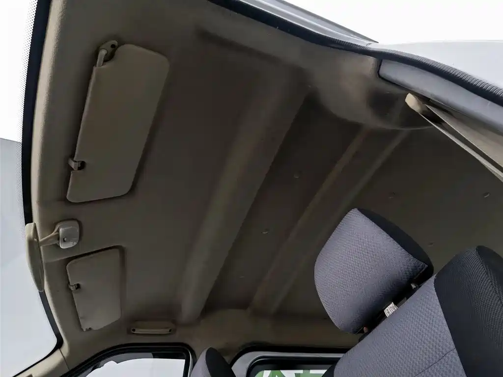 CHANGAN CHANGAN RUIXING M60