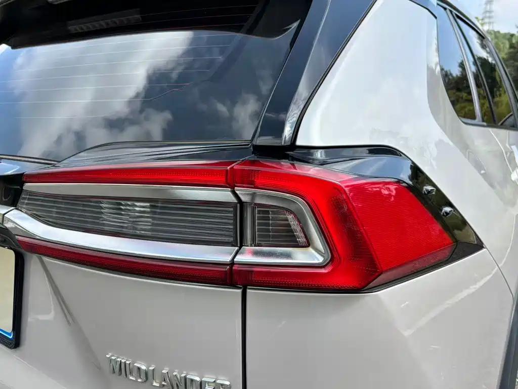 Toyota Wildlander — миниатюра 20