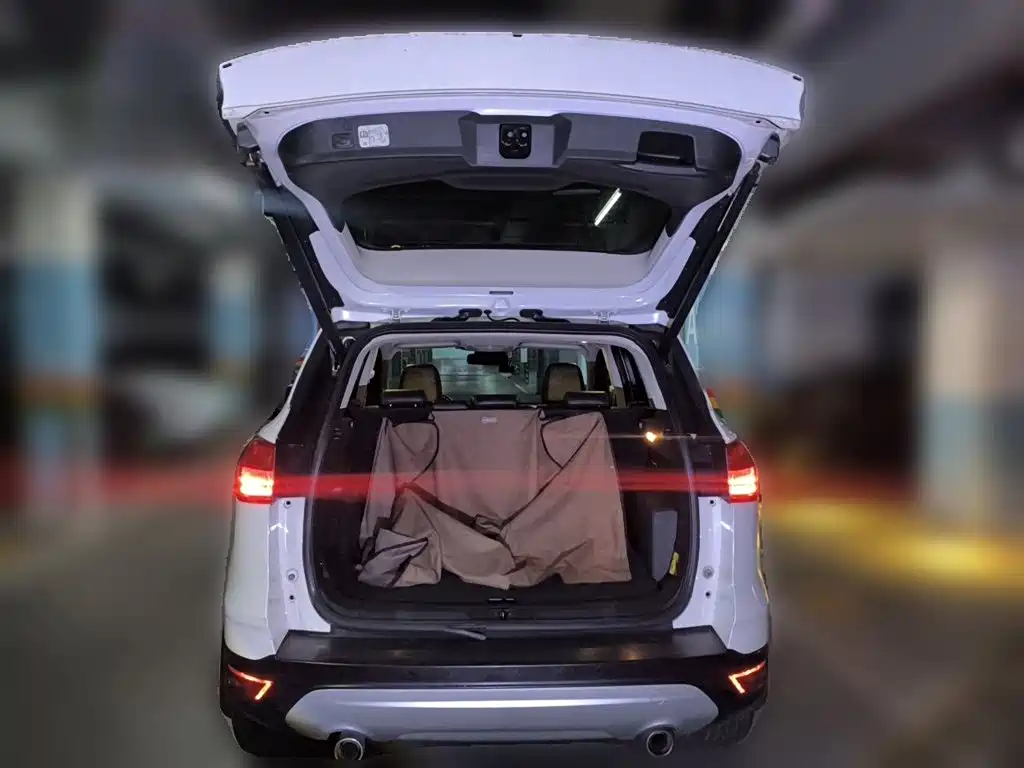 Ford Kuga — миниатюра 20
