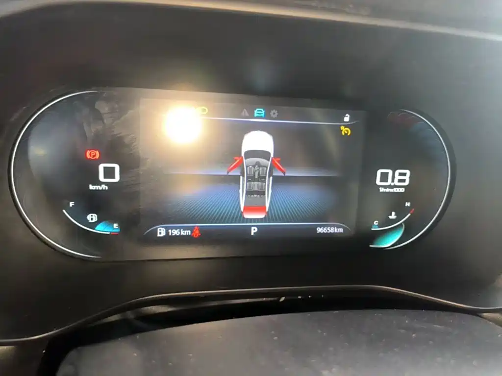 Roewe i5 — миниатюра 12