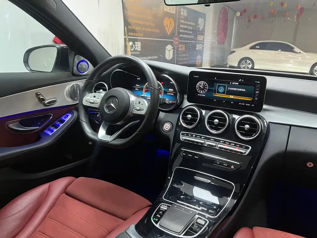 Mercedes-Benz C-Class — миниатюра 9