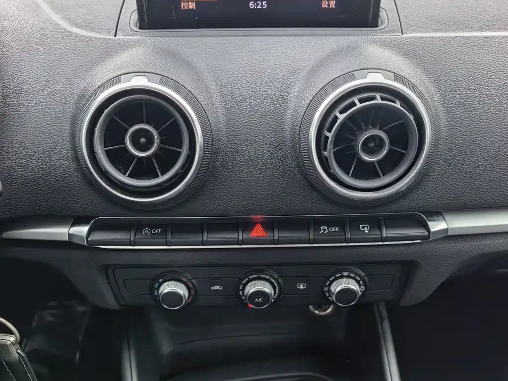 Audi A3 — миниатюра 7