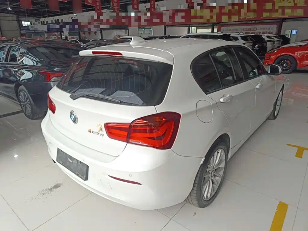 BMW 1 Series (Import) — миниатюра 7