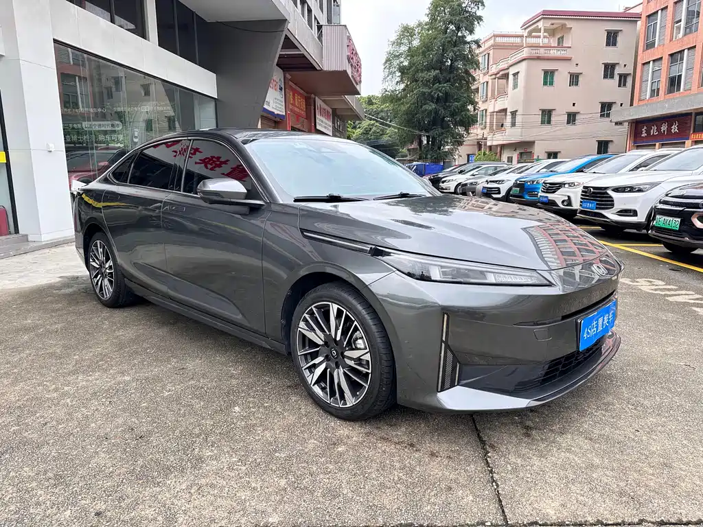 Qiyuan 长安启源A05经典 — миниатюра 3