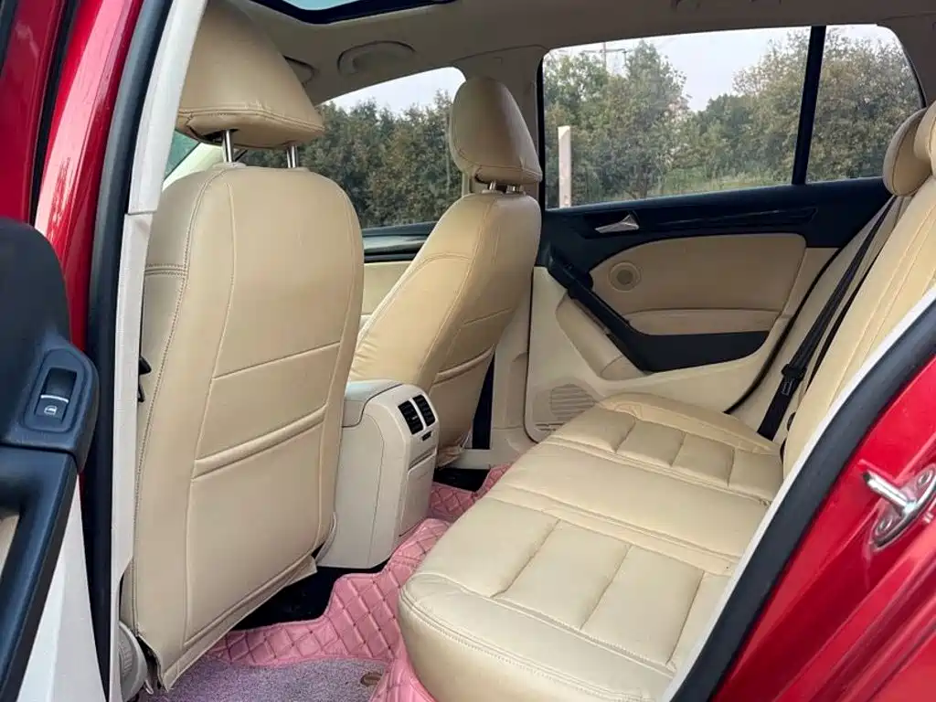 Volkswagen Golf — миниатюра 7
