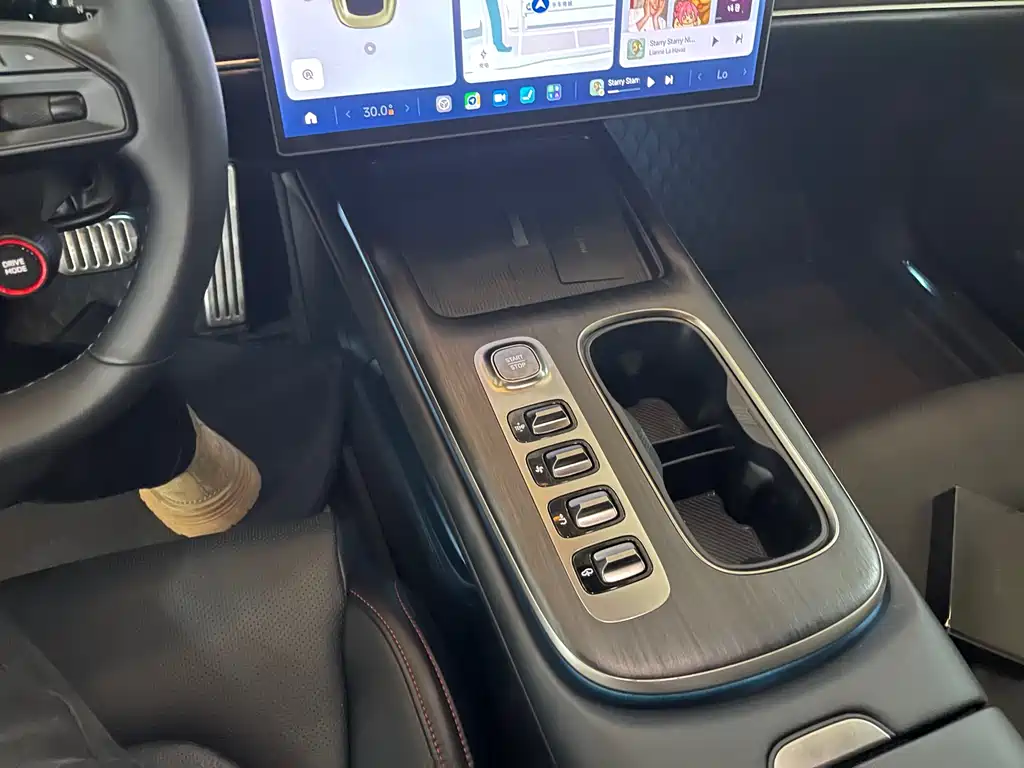 XIAOMI CAR XIAOMI SU7